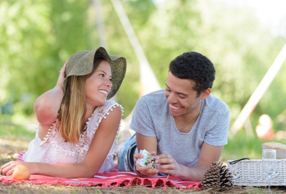 10 conversation card sets that are ideal for first dates or couples