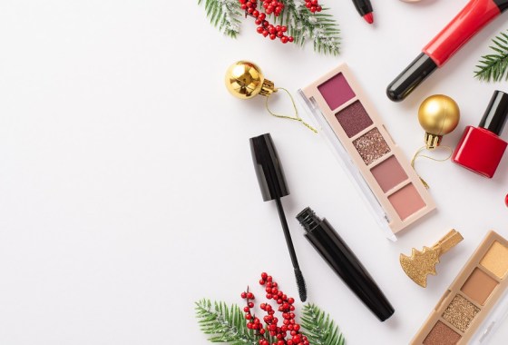 Best eyeshadow palettes to gift someone new to makeup