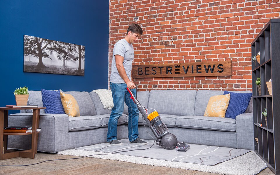 4 Best Vacuum Cleaners Feb. 2018 BestReviews