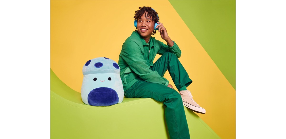 Squishmallows Original 16-Inch Ankur Teal Mushroom Squishmallows Original 16-Inch Ankur Teal Mushroom