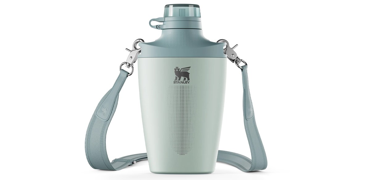 The Stanley Cross Bottle, 23 OZ in Mist