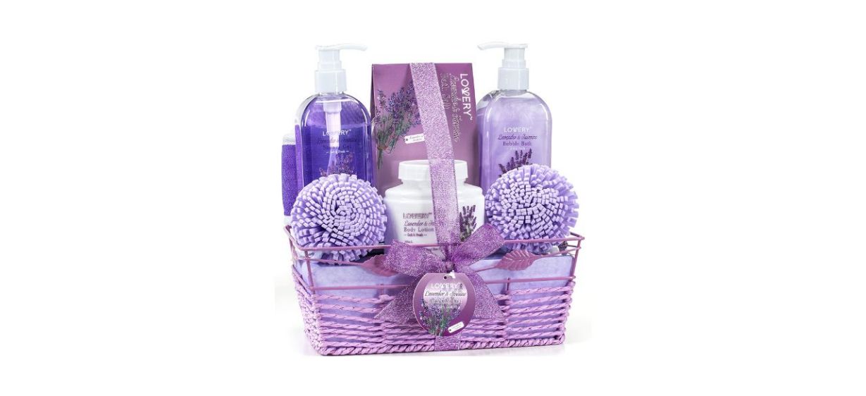 Best Lovery 8-Piece Lavender and Jasmine Home Spa Gift Basket Best Lovery 8-Piece Lavender and Jasmine Home Spa Gift Basket