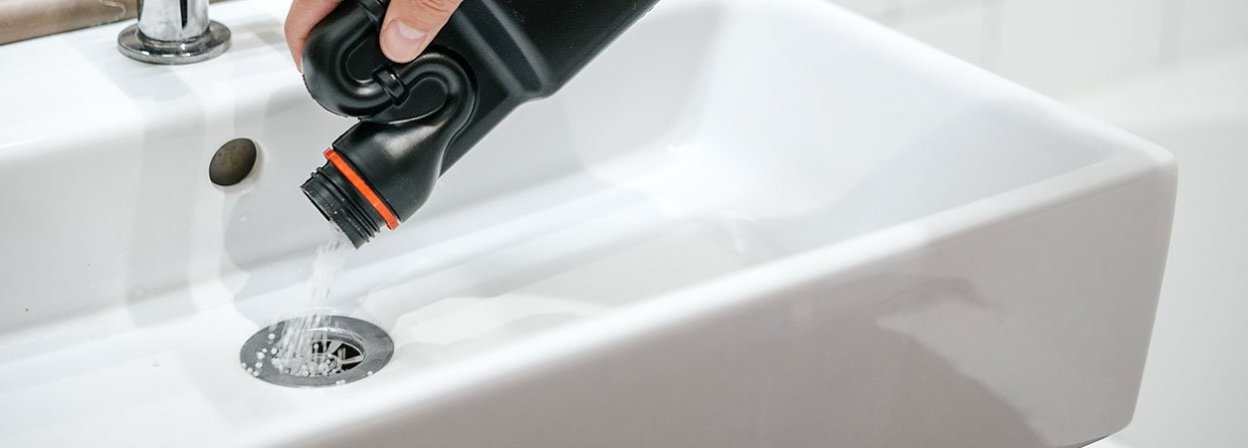How To Clear A Clogged Bathtub Drain - Xion Lab