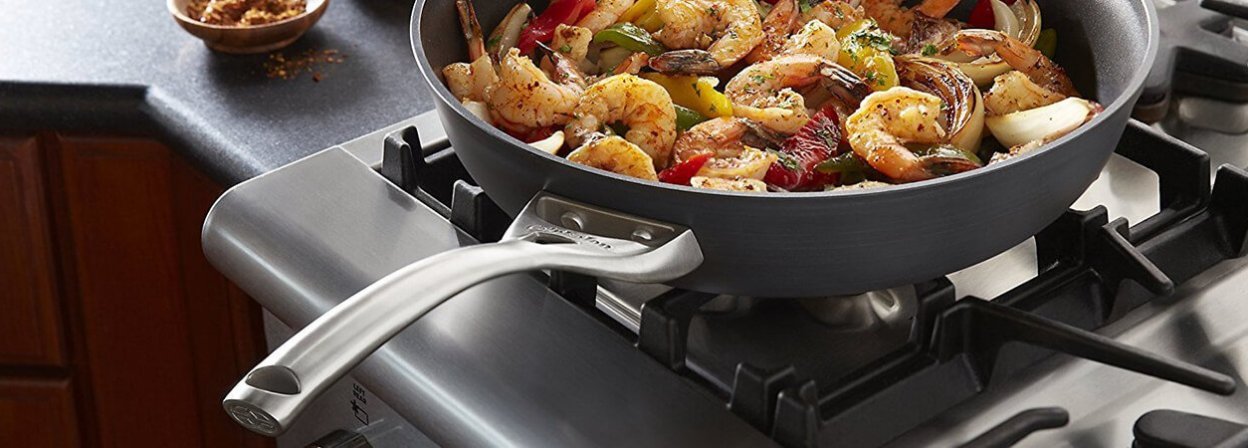 What Is the Best Calphalon Cookware Set? (Top 5 Reviewed