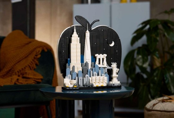 LEGO’s new NYC set is a cool tribute to ‘The Big Apple’