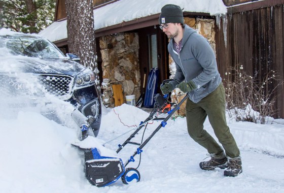 Snow Joe Electric Snow Thrower