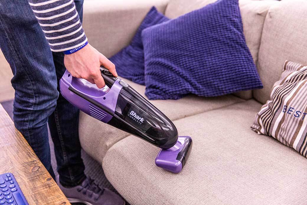 handheld vacuum