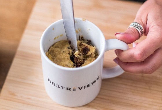 How to make a microwave mug cake