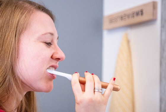 The best three-sided toothbrush