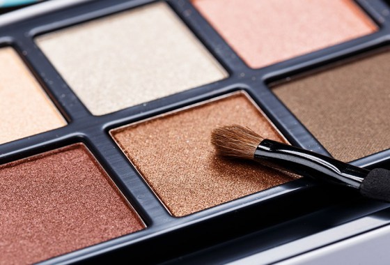 Best goth eye makeup