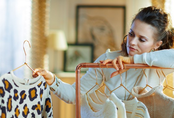 Best puff-sleeve sweater