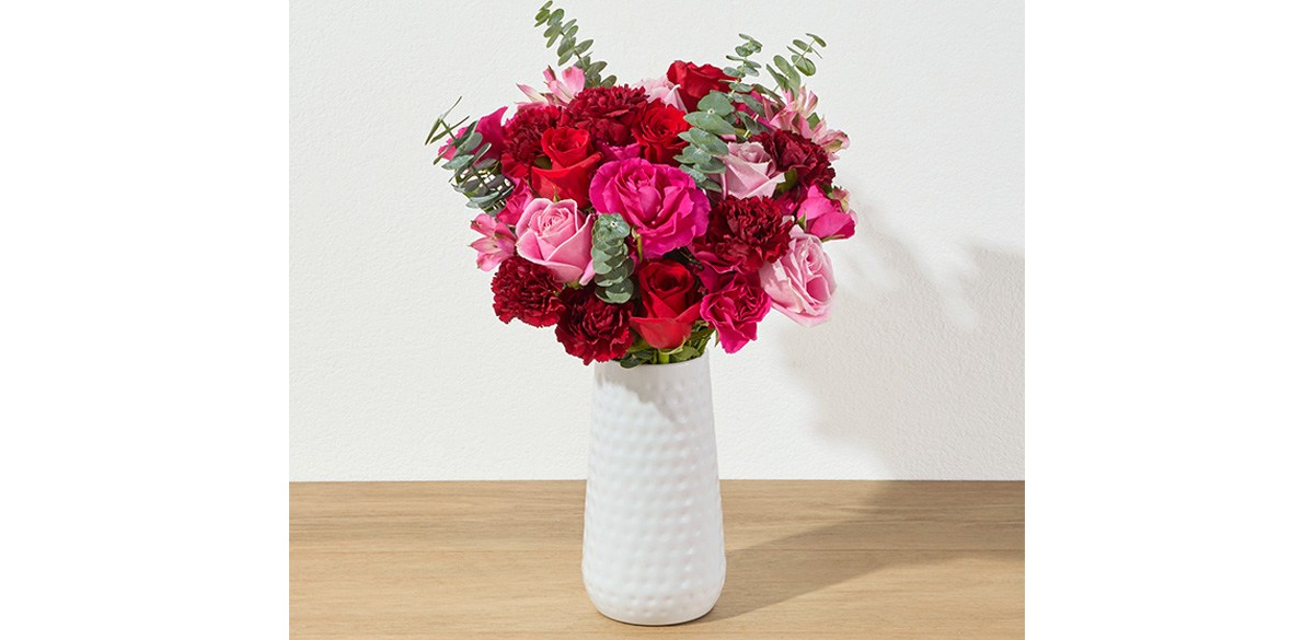 Bouqs Deluxe Valentine's Day Arrangement