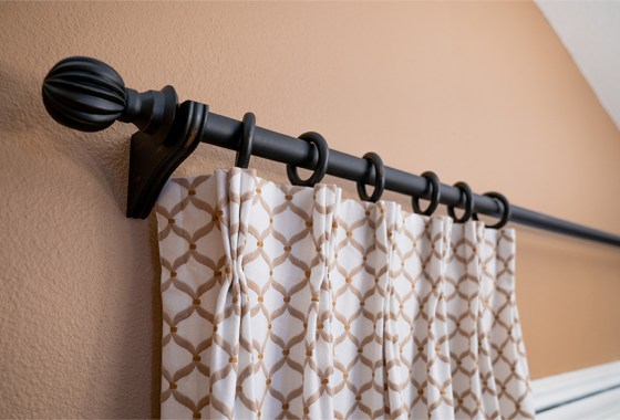 Best black curtain rod
