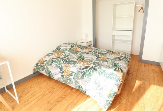 Best sage green comforter