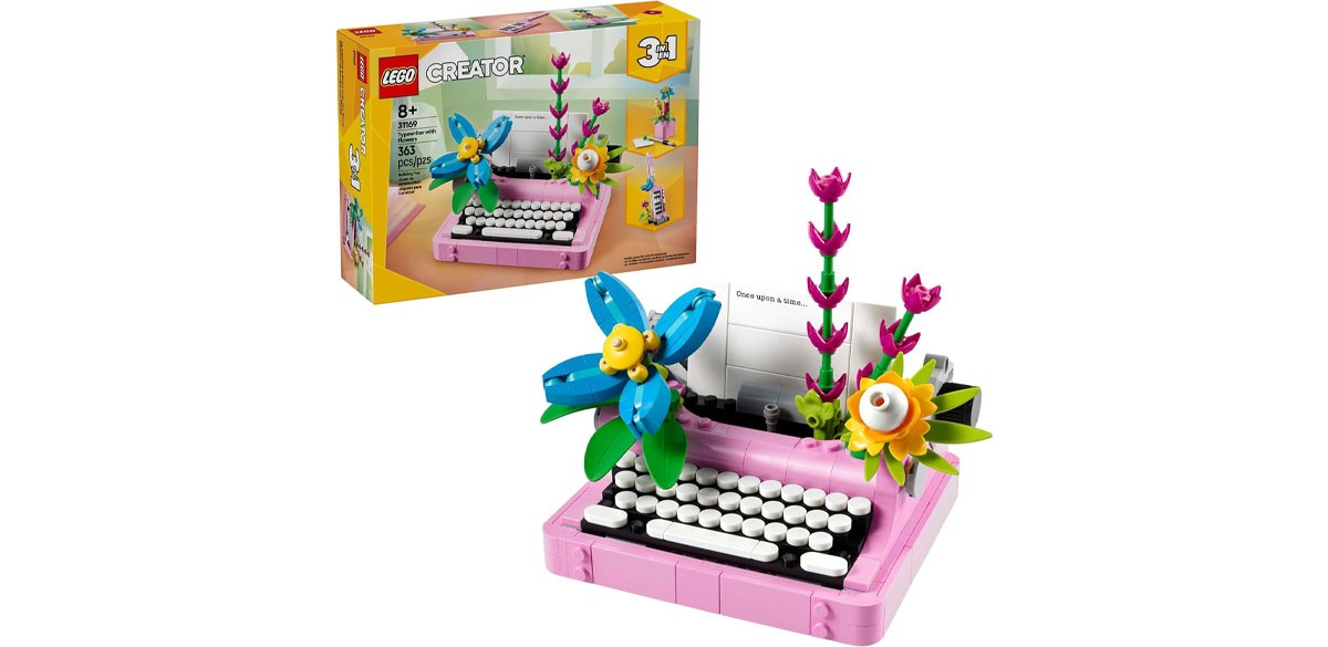 LEGO Creator 3 in 1 Typewriter with Flowers