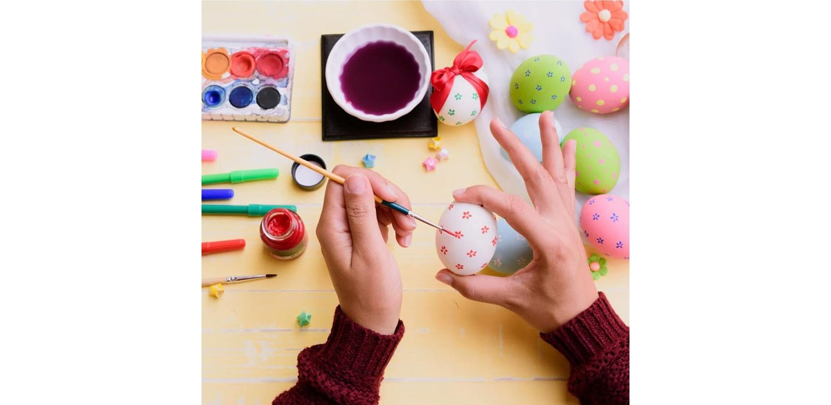 Zuieusa 18 PCS Fake White Wooden Eggs