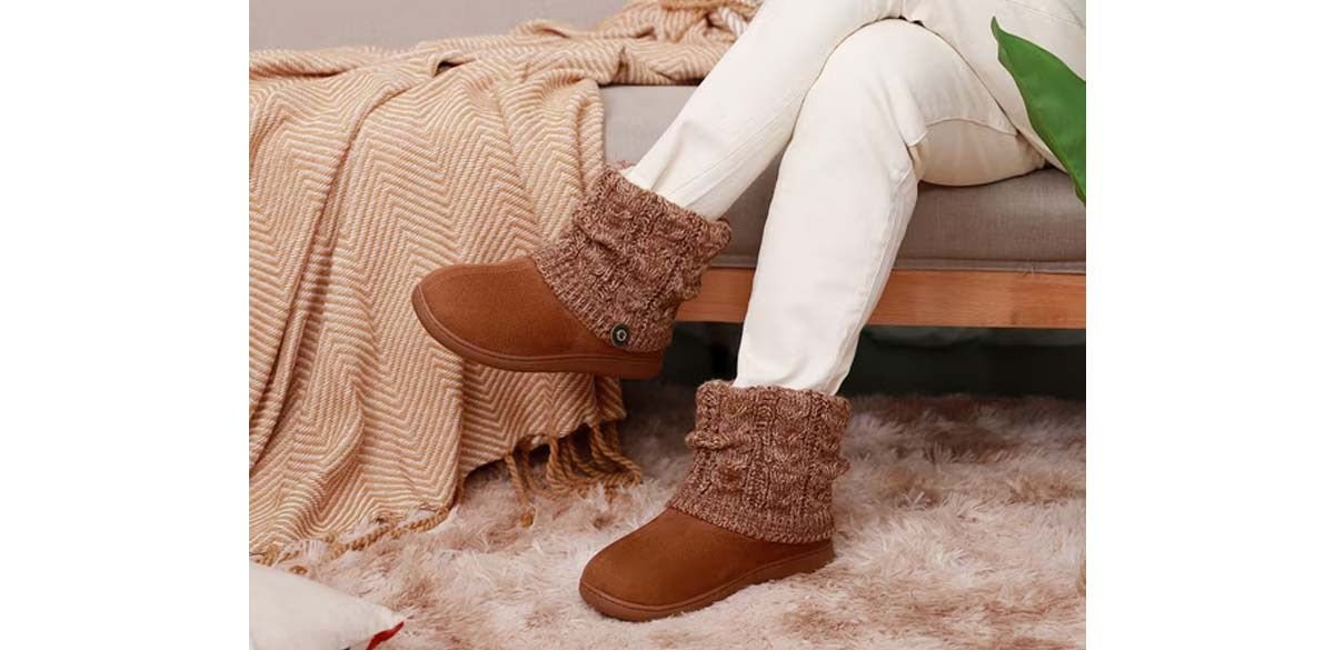 Homeier Ralph Women's Woolen Yarn Knit Bootie Slippers