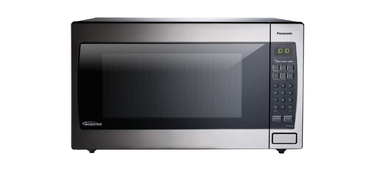 https://cdn8.bestreviews.com/images/v4desktop/image-full-page-cb/best-panasonic-nn-sn966s-microwave-oven.jpg?p=w1228