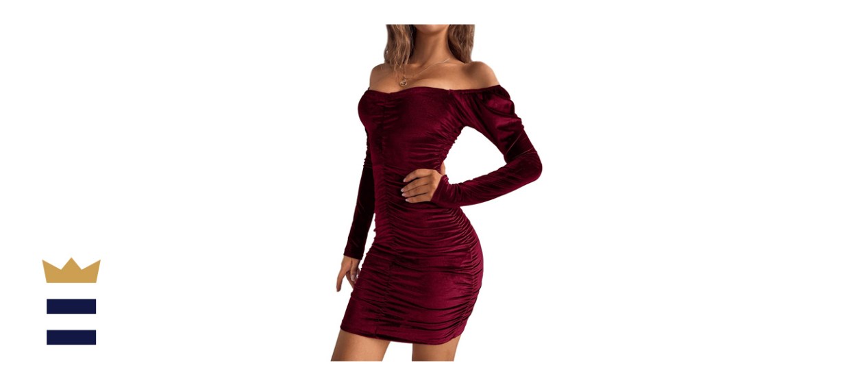 Floerns Velvet Sweetheart Ruched Bodycon Mini Dress