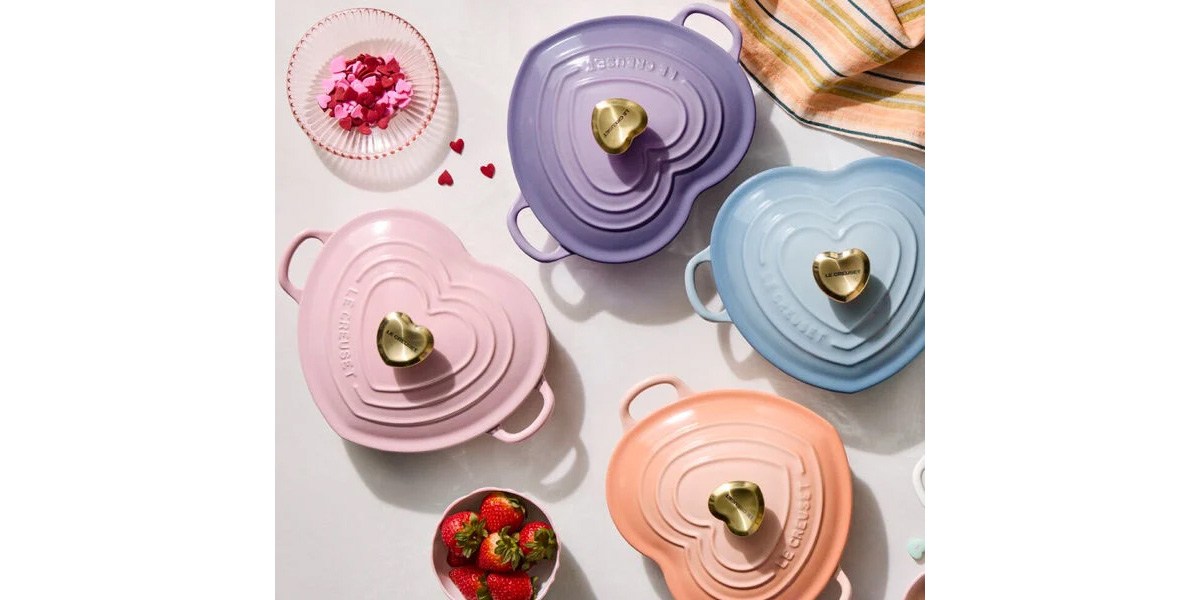 Le Creuset Shallow Heart Cocotte with Light Gold Heart Knob