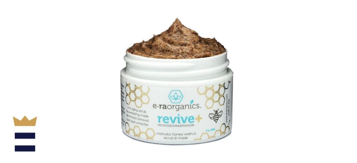 Manuka honey and walnut exfoliator