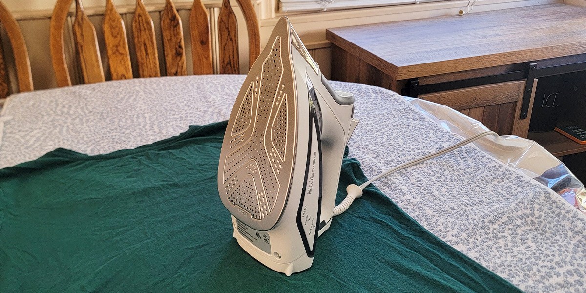 Rowenta Focus Iron Steamer benefits