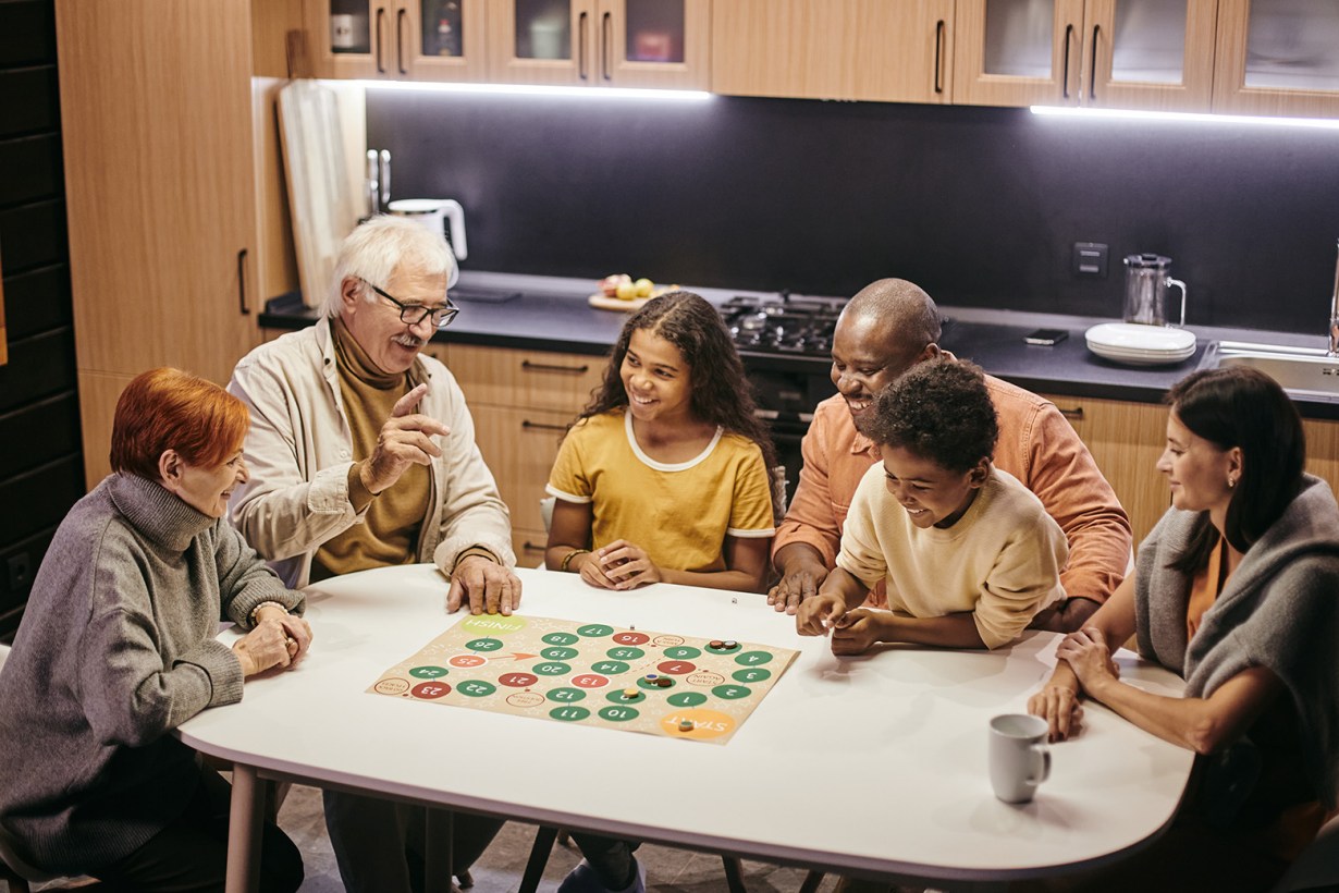 a familly playing games