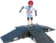 LandWave 4-Sided Pyramid Skateboard Kit