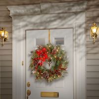 Andover Mills Tewkesbury Lighted Wreath