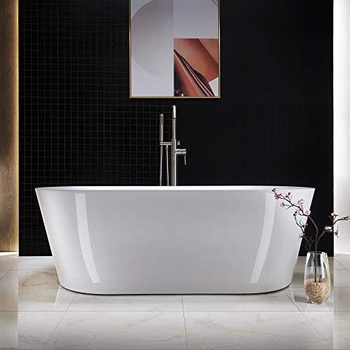 WOODBRIDGE White Acrylic Freestanding Bathtub